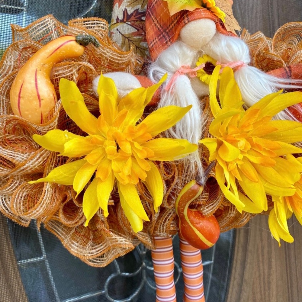 Fall gnome decor - Picture 5 of 5